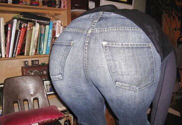 Queens in denim XXXIV