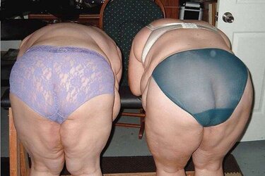 Mature-PLUMPER-Chicks