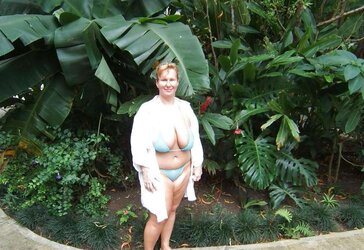 Mature and Grannies clad bikinis and underwear