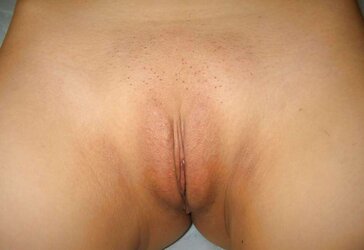 Japanese Teenager open up and creampie (Part three)