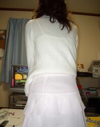Japanese Teenager open up and creampie (Part three)