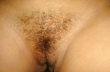 Uber-Sexy latina cougar with ample booty