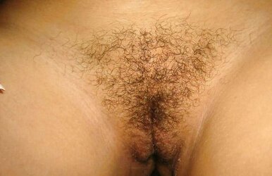 Uber-Sexy latina cougar with ample booty