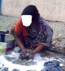 Aunty washing moment