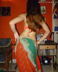 Desi indian bhabhi
