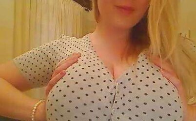 Enormous Knockers, Taut Tops