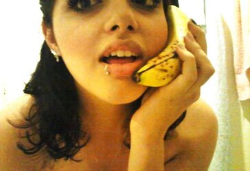 LUNA FROM ITALY FURRY RECTUM MEGA-BITCH