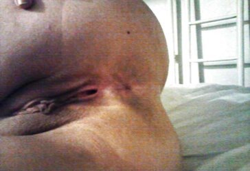 LUNA FROM ITALY FURRY RECTUM MEGA-BITCH
