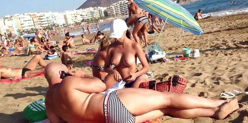 Voyeur Beach I