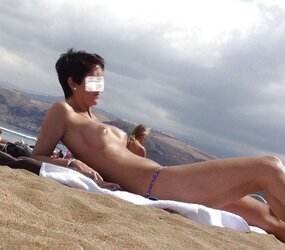Voyeur Beach I