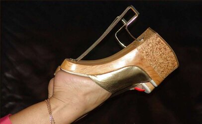 Dame B High-Heeled Shoes Fetish