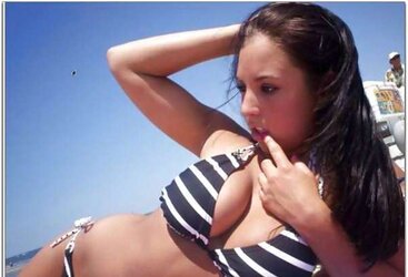 Red-Hot Youthfull Breezies