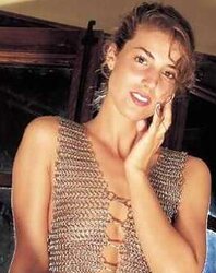 Olga Martinez(Evelyn Stone)