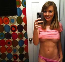 Steamy Teenager Selfpics