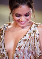 Selena Gomes Vanessa Hudgens Ashley Benson