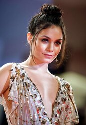 Selena Gomes Vanessa Hudgens Ashley Benson