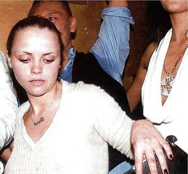 Celeb wardrobe malfunction vol IIII upskirt down half-top