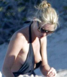 Uber-Sexy Celebs Nipslip 7 by Voyeur TROC