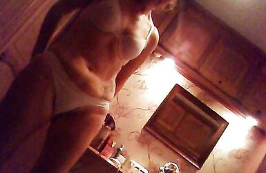 Sarah D still from the fresh movie