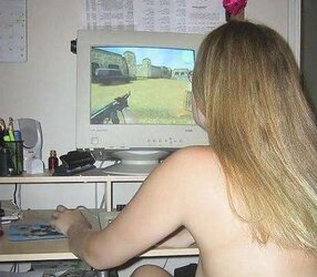 SUPER-STEAMY COMPUTER DAMSELS IV