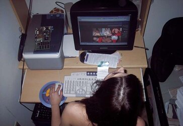 SUPER-STEAMY COMPUTER DAMSELS IV