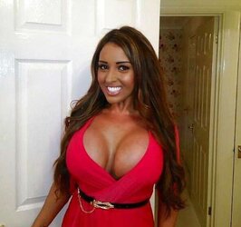 Abbee: Fake Titty Silly