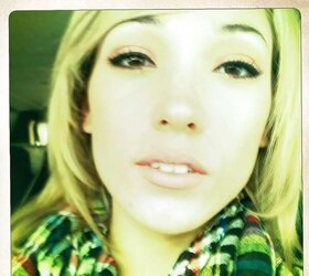 Lily LaBeau a.k.a Lily Luvs Pictures - nm