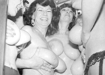 Webtastic Hooters Vol.