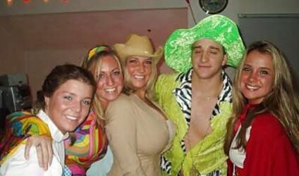 Webtastic Hooters Vol.