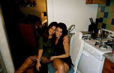 FaceBook G-String Glimpse