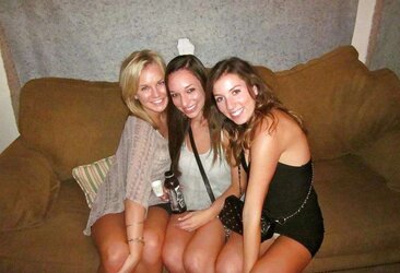 FaceBook G-String Glimpse