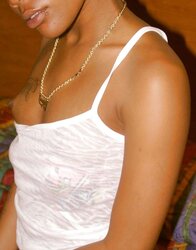 Taut Teenager Vag