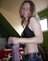 Red-Hot 18yo nerd