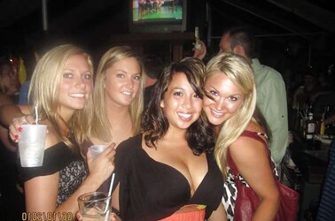 Not bare huge-titted facebookwomen 13.