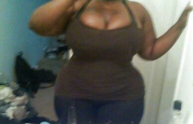 Remarkable Dark-Hued PLUMPER