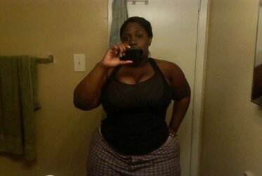 Remarkable Dark-Hued PLUMPER