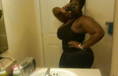 Remarkable Dark-Hued PLUMPER