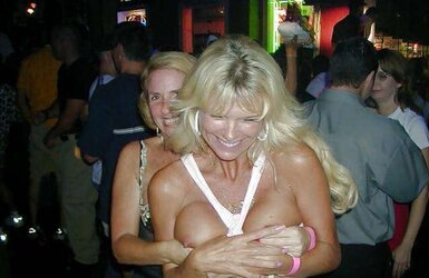 Public joy with tarts