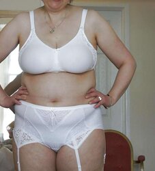 WHITE UNDIES