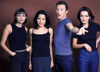 Popstar Andrea Corr lil' without bra boobs gallery(You like?)