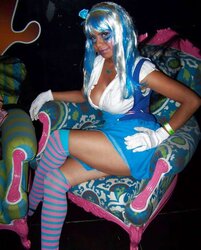 Pal Facebook-Karen Bravo