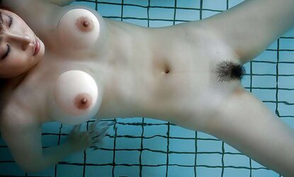 (TTL) poolside g-spot