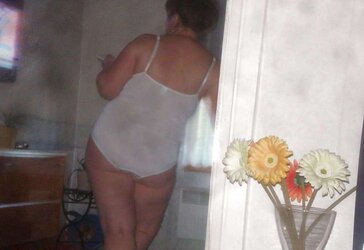 Hooter-Slings, Undies, Girdles, Tights, Tights