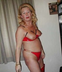 Hooter-Slings, Undies, Girdles, Tights, Tights