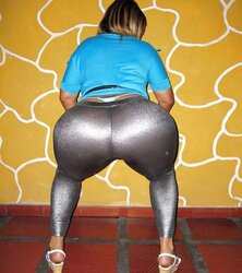 Vadias vestidas e Gostosas - dressed and red-hot sluts