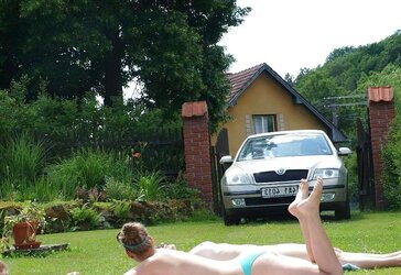 Teentits at the pool