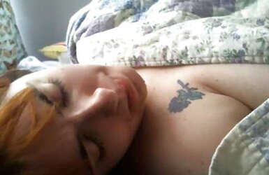 Kitten - Webchat 16 - Bare lying turns to rubbing