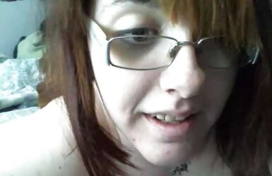 Kitten - Webchat 16 - Bare lying turns to rubbing