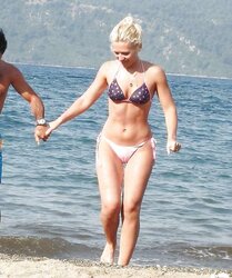 Upskirt No Undies #rec Fledgling displaying labia PublicNudity