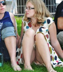 Upskirt No Undies #rec Fledgling displaying labia PublicNudity